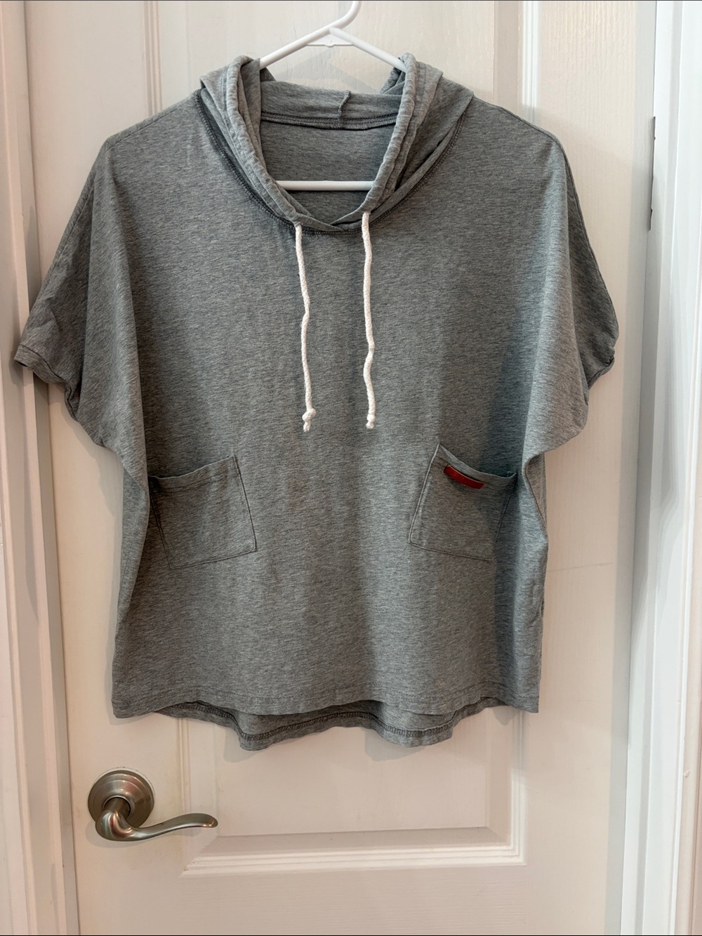 Medium Cozy Short-Sleeve Hooded Pullover - Gray
